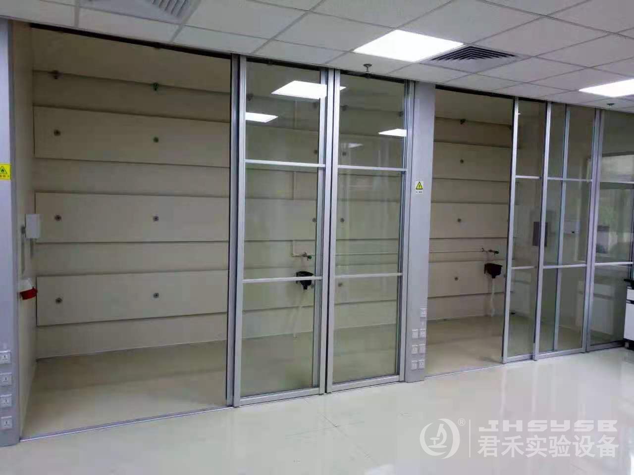 通風(fēng)柜1.jpg
